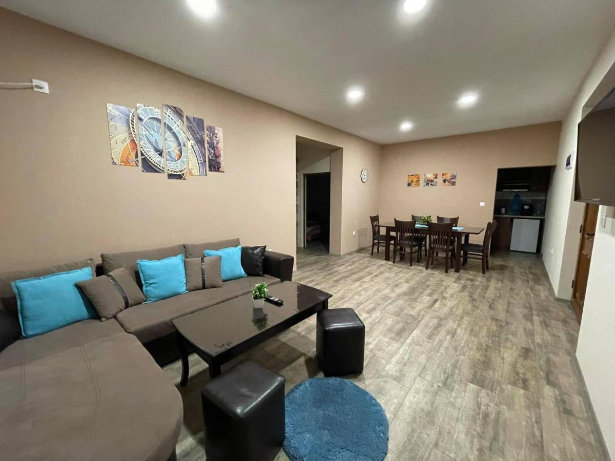 Guest House Marchini ساباريفا بانيا المظهر الخارجي الصورة